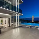 Feriehus Sara Kastelir Poreč